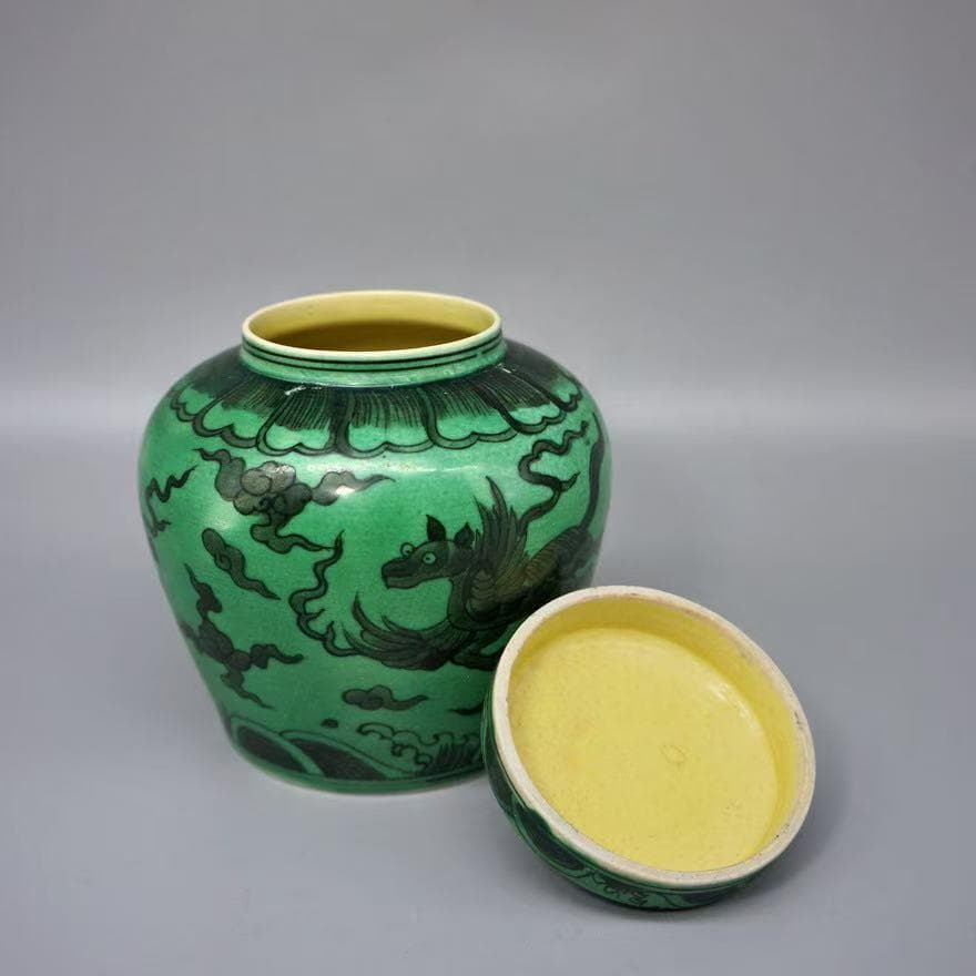 緑釉 天字罐 陶磁