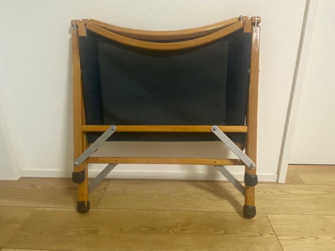 カーミットチェア　紺色