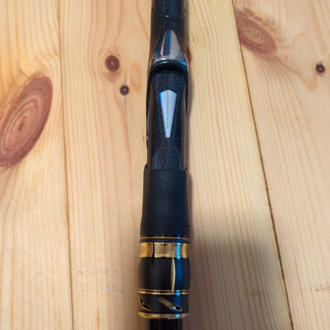 【美品】ダイワ 銀狼 王牙 AGS 0.6-53・R