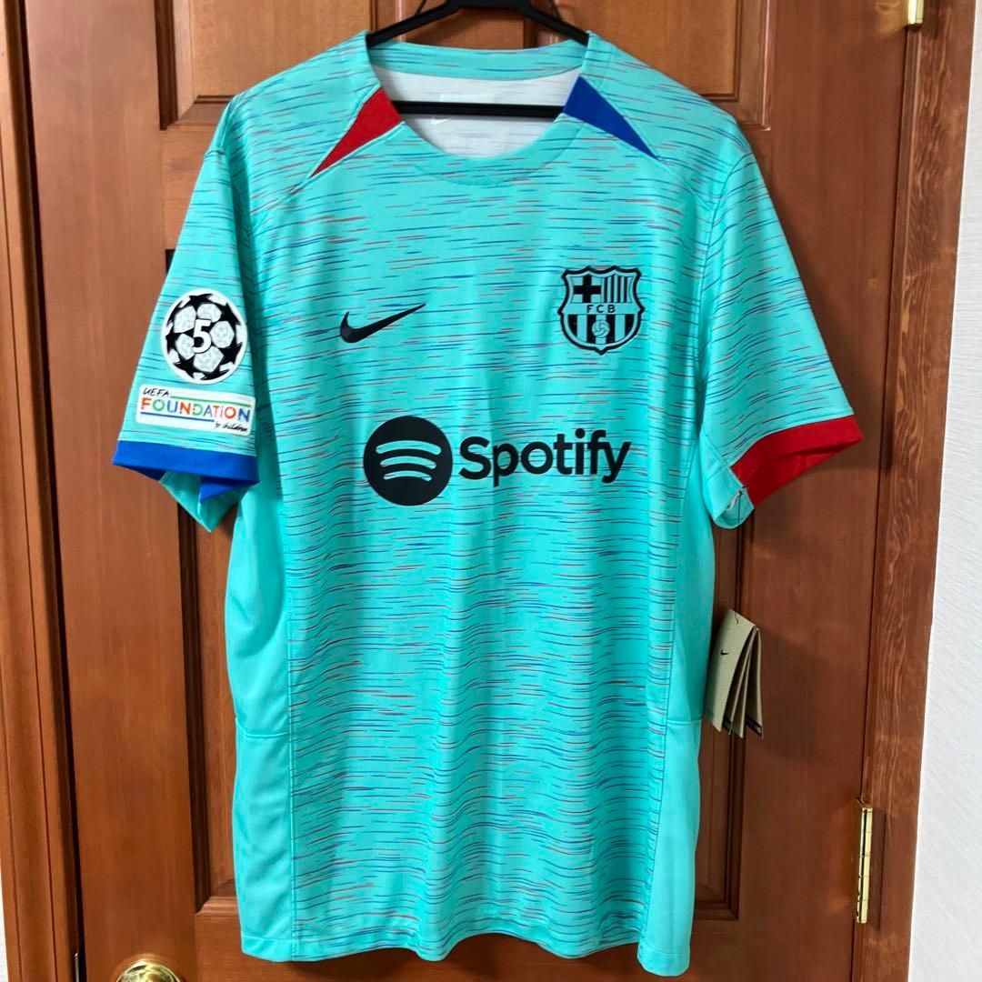 【新品タグ付/正規品】バルセロナ アラウホ ユニフォーム