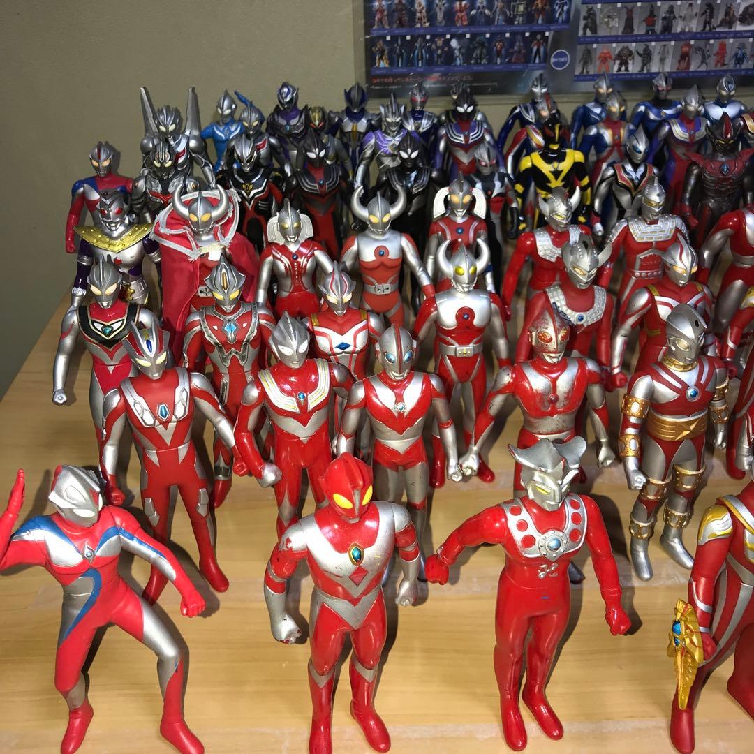 ウルトラマンソフビ　89体