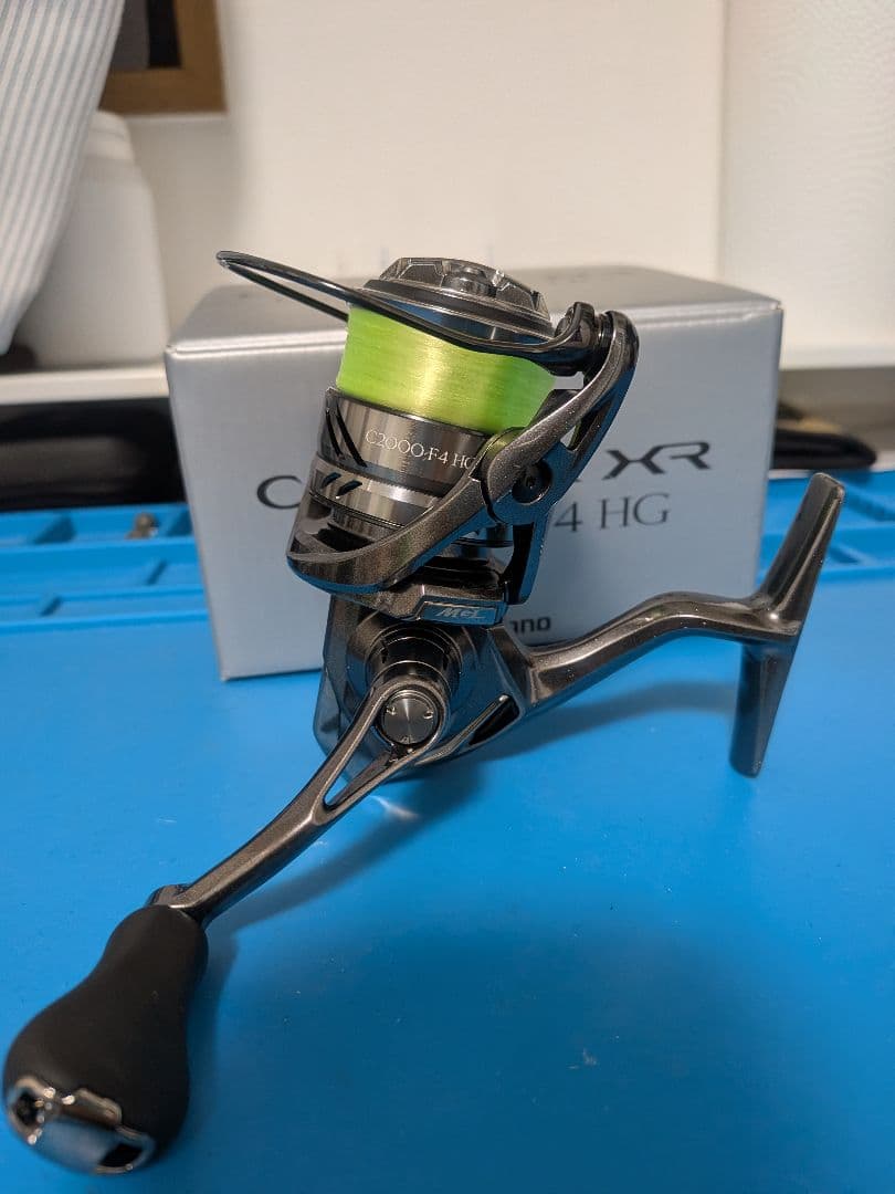 SHIMANO COMPLEX XR C2000 F4 HG　おまけ付き