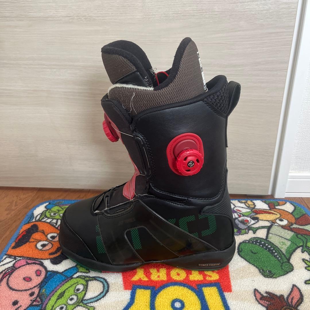 ヨネックス　スノーボードブーツ