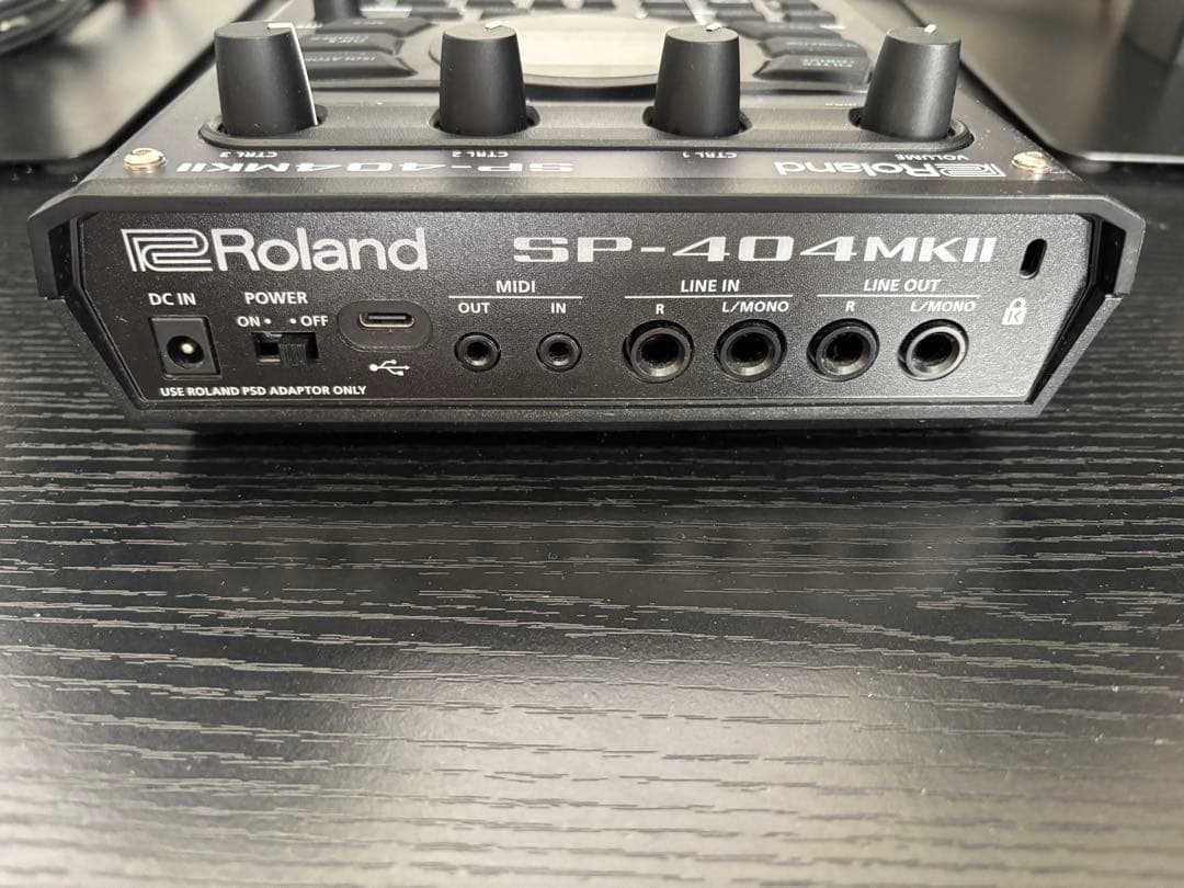 SP404 mk2 【Roland】