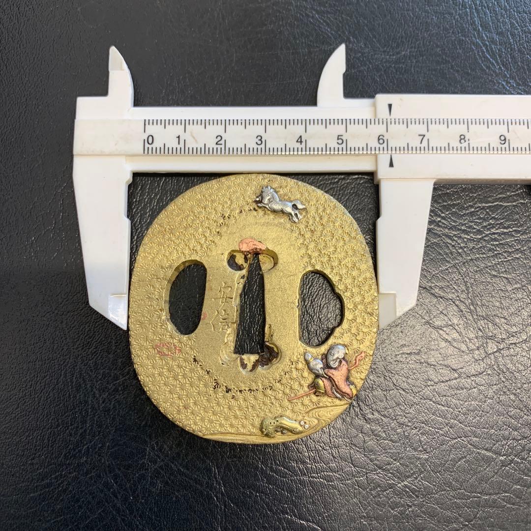 鍔　材質唐金　真鍮製　時代物　在銘　安信作