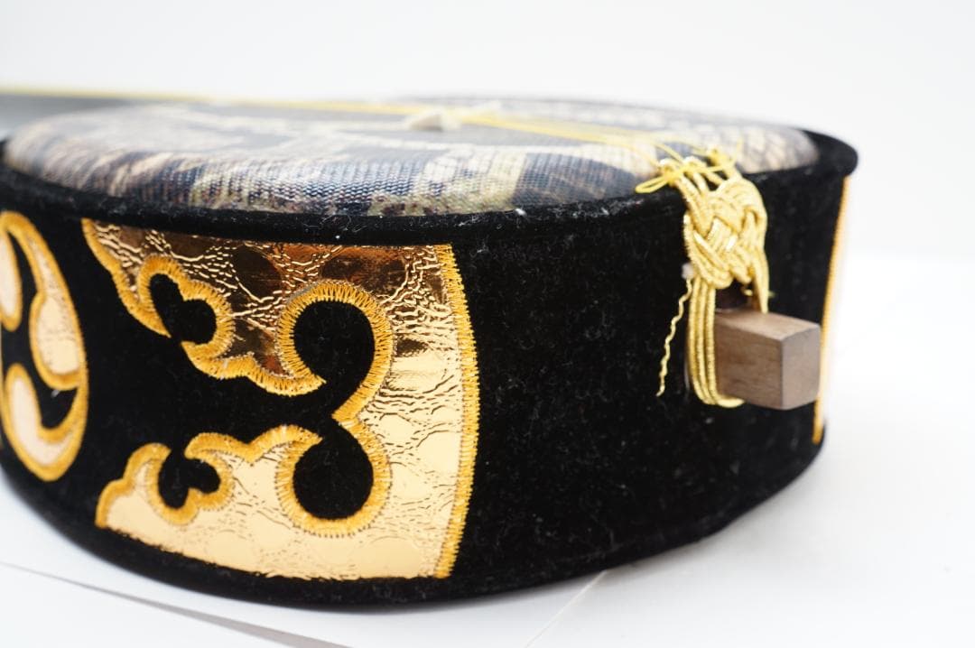 ＜美品＞沖縄三線 人工皮　 鍵付き　ハードケース　セット