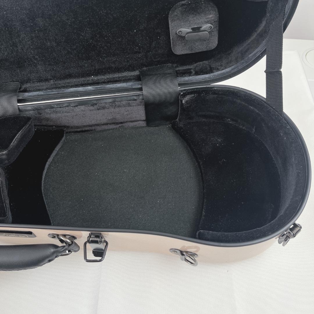 美品☘️ カーボンマック　バイオリンケース　4/4サイズ　ピンクベージュ