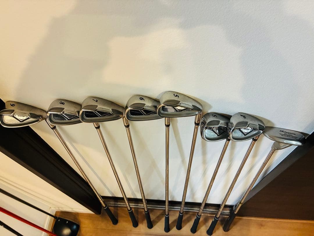 adidas アディダス　ブラック キャディバッグ