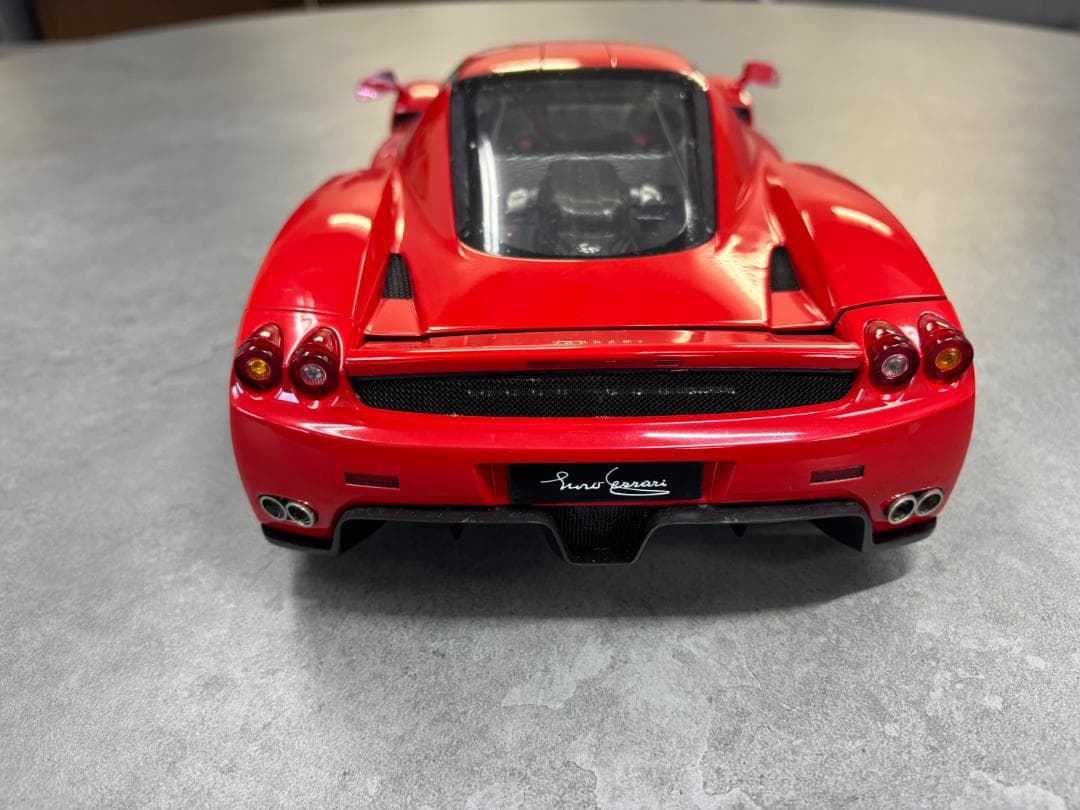 TAMIYA ENZO FERRARI 1/12 コレクターズクラブスペシャル