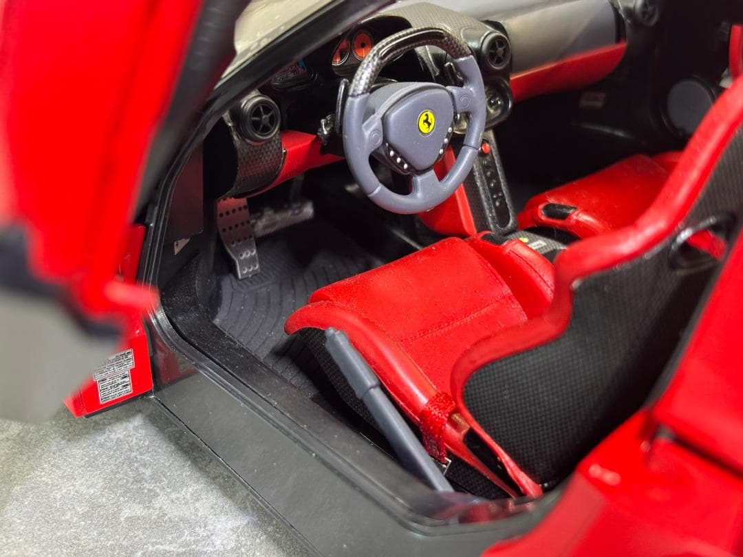 TAMIYA ENZO FERRARI 1/12 コレクターズクラブスペシャル