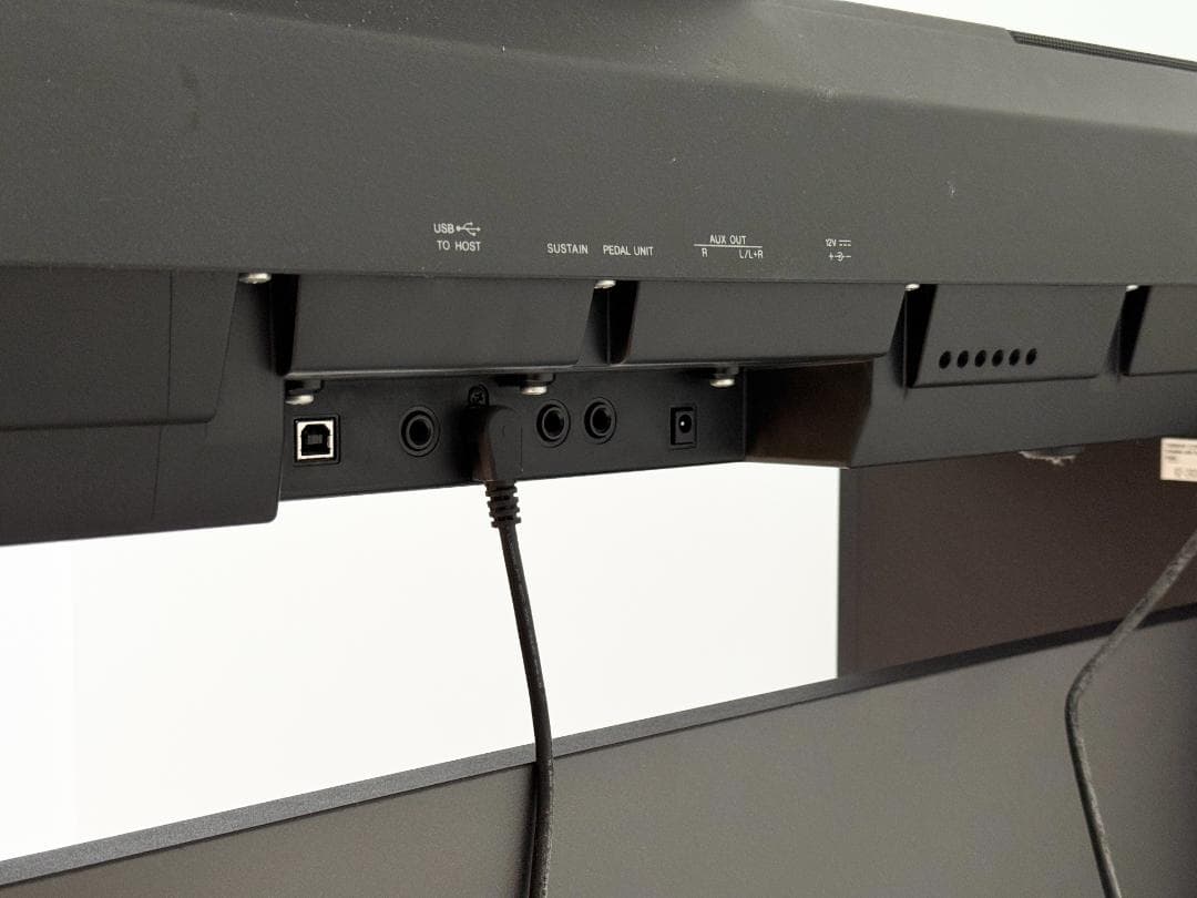 YAMAHA デジタルピアノ スタンド＋ペダルユニット付き P-105