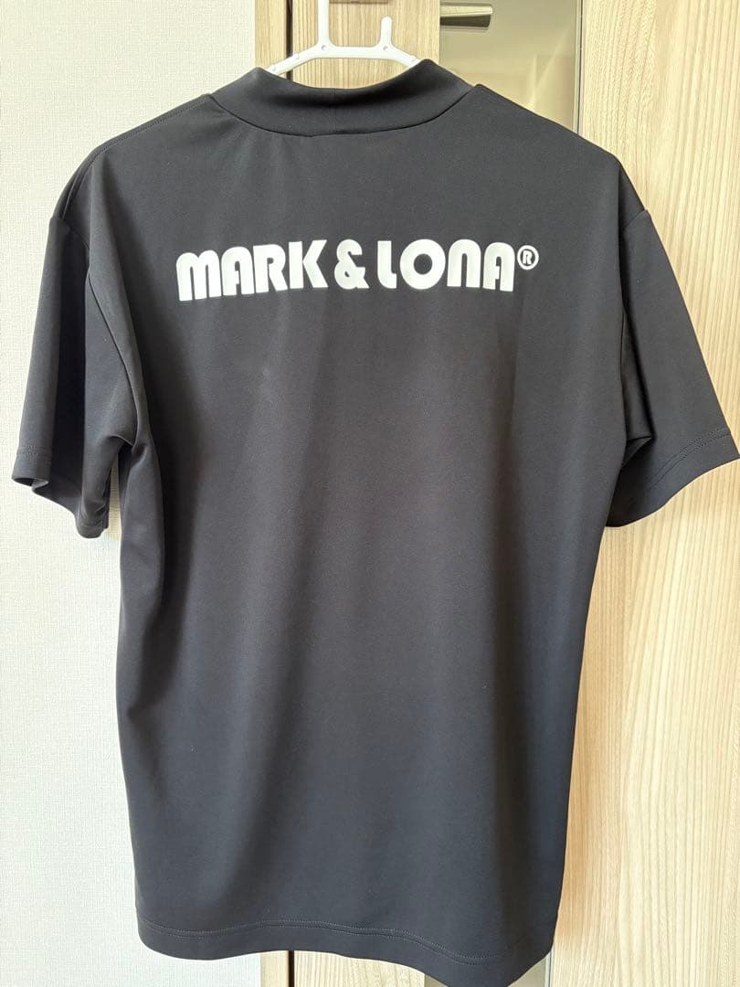 【美品】MARK & LONA モックネック Mサイズ