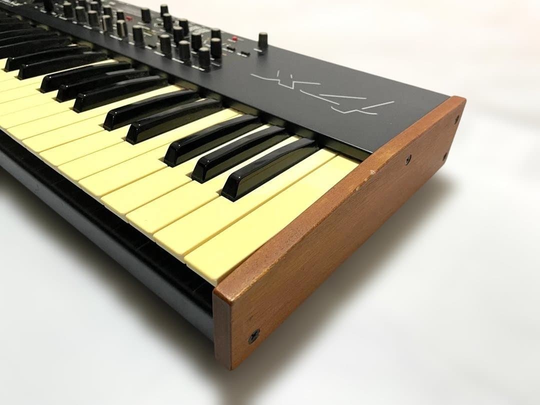 Dave Smith Instruments Mopho X4 シンセサイザー
