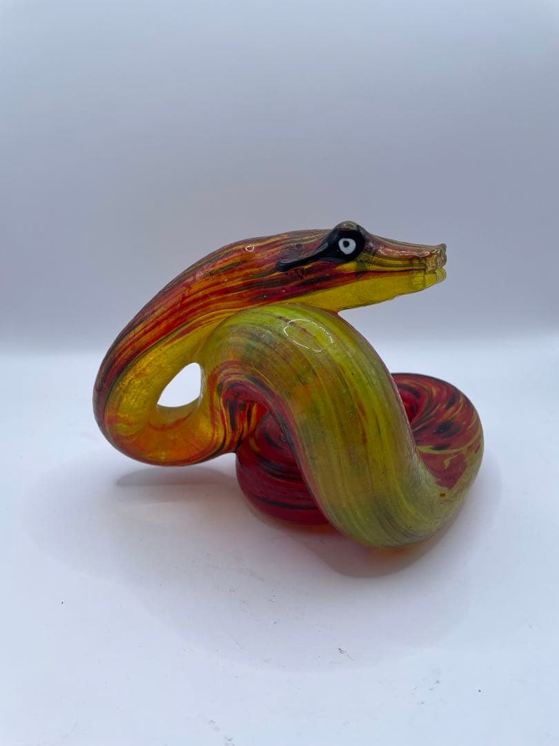 蛇　ムラノグラス　ガラスアート 赤黄