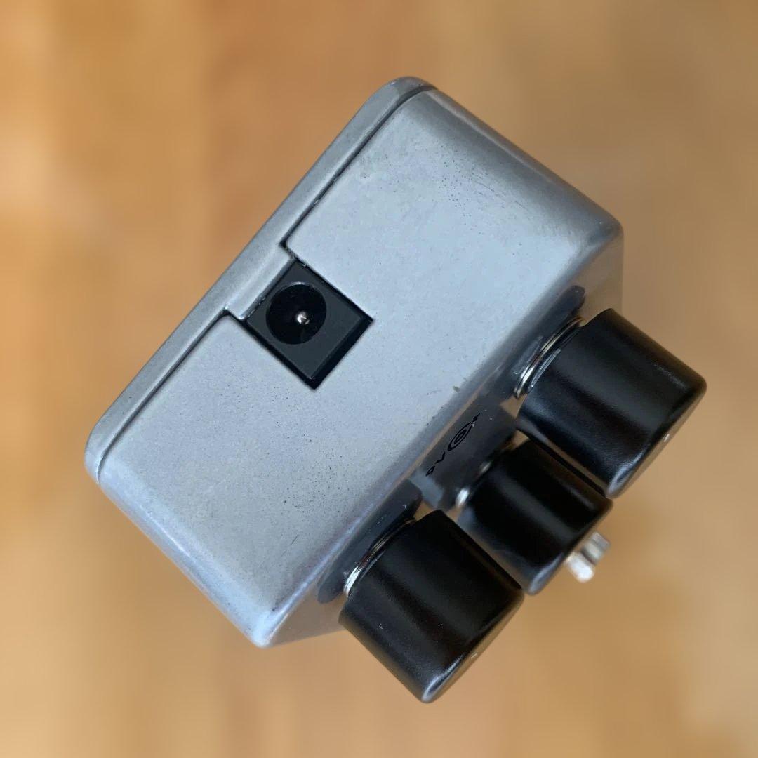 ギター ELECTRO HARMONICS TRIANGLE BIG MUFF PI