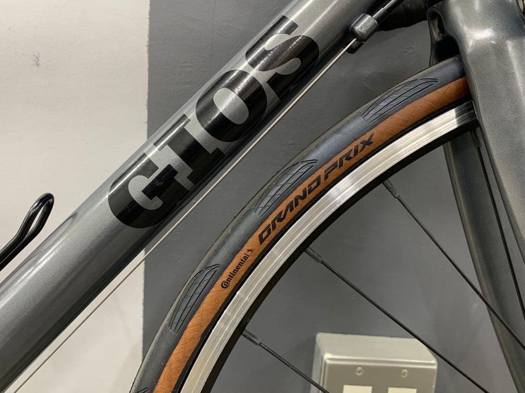 ぱぱす★GIOSロードバイク★フルメンテ