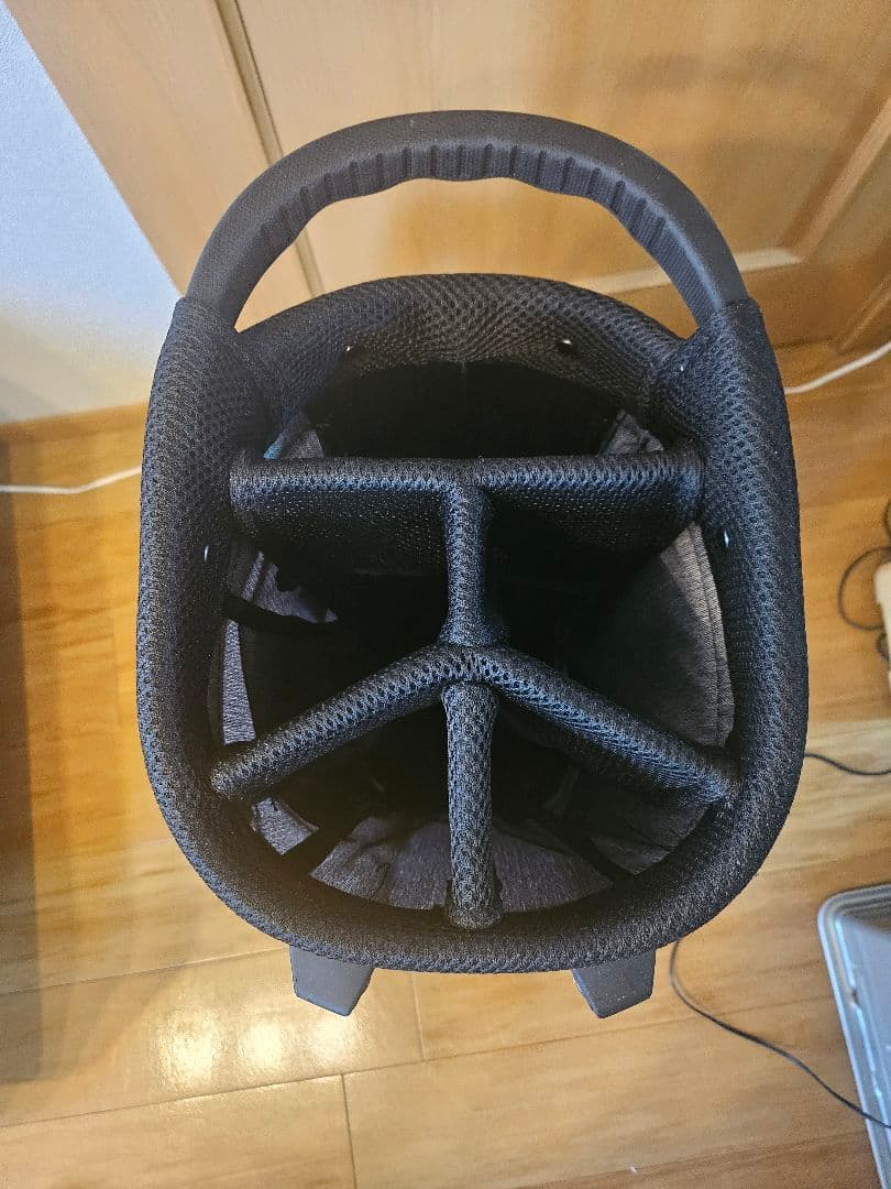 スタンド式ゴルフバッグ グレー・ブラック