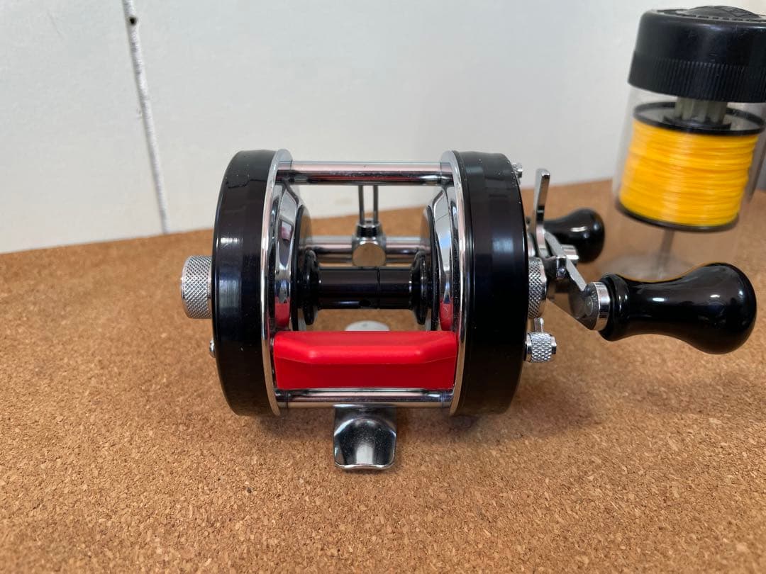 アブ　アンバサダー　5600C 赤ベロ　替スプール