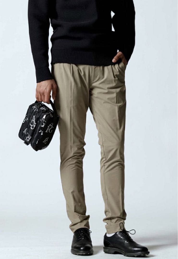 【新品】1PIU1UGUALE3 GOLF ゴルフウエア　メンズ　Ⅴサイズ