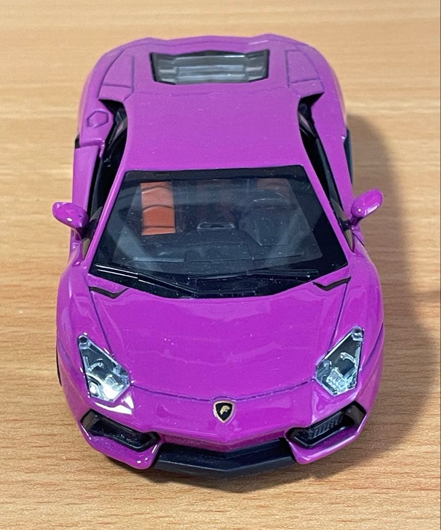 北箱　ミニカーランボルギーニ アヴェンタドール パープル
