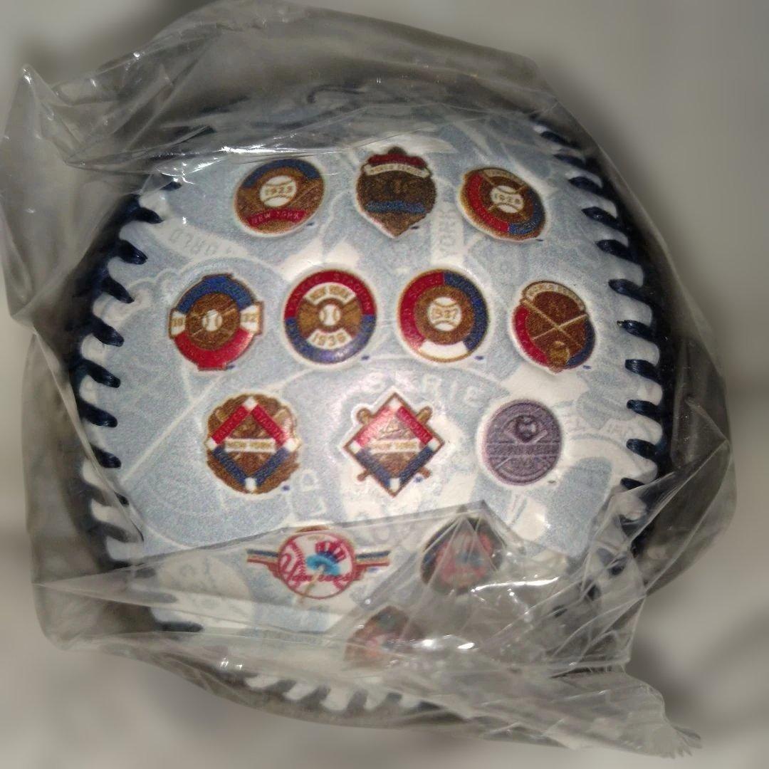 ヤンキース　ワールドチャンピオン　記念ボール