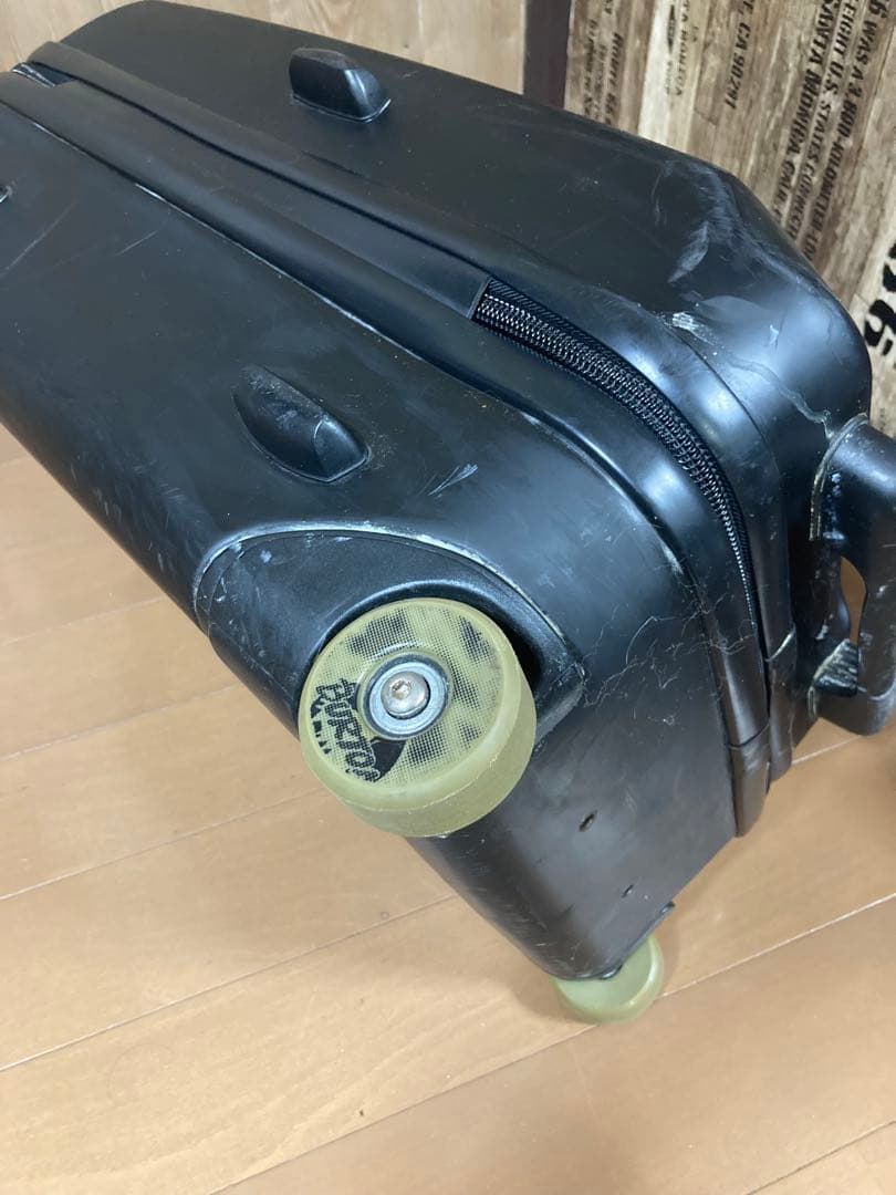 ⭐️値下⭐️BURTON バートン キャリーバック キャリーケース