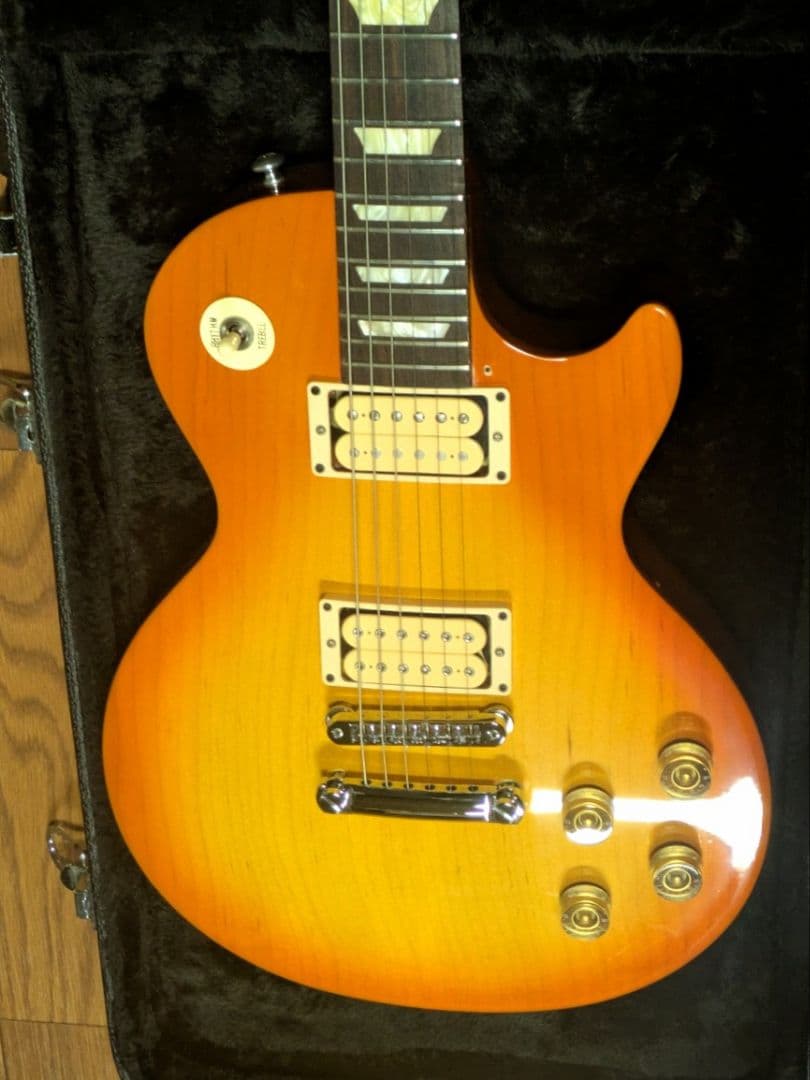 ギター Gibson Les Paul Studio Tangerine