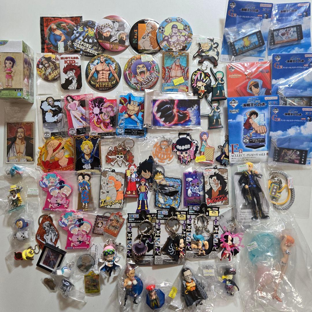 ONE PIECE ワンピース まとめ売り　約125個 アニメグッズ