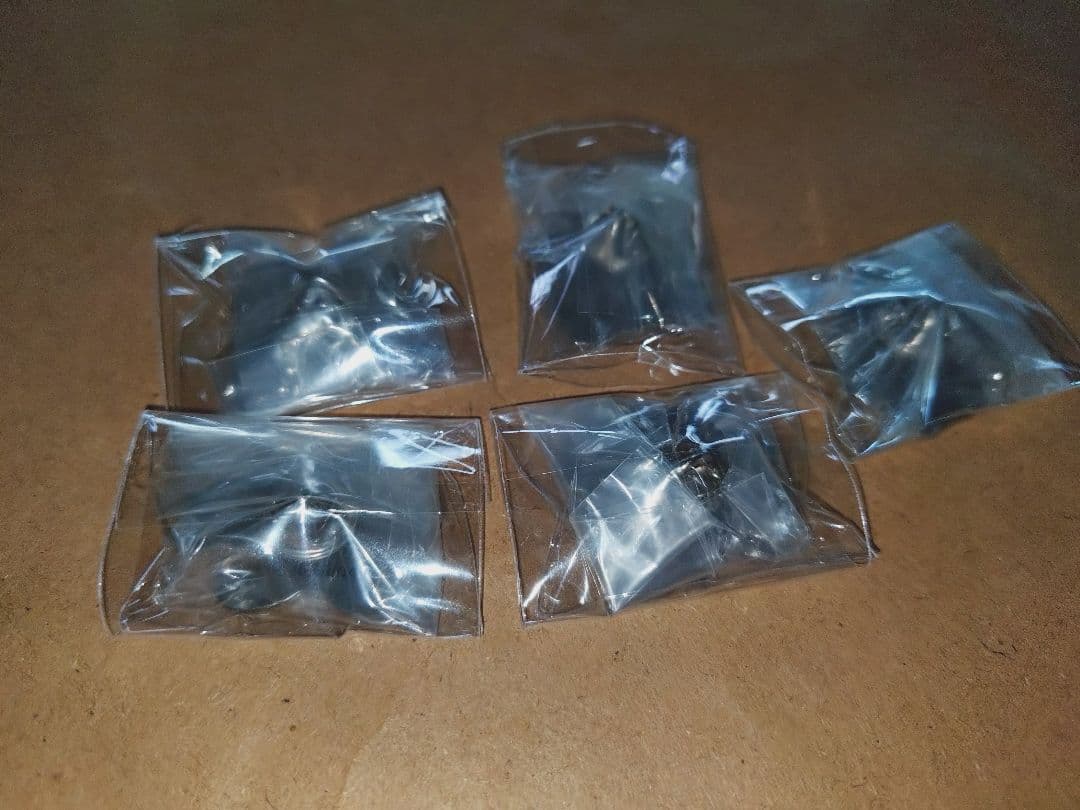 【新品未使用】ポケモン ご当地ピンズコレクション 東京 大阪 15個セット