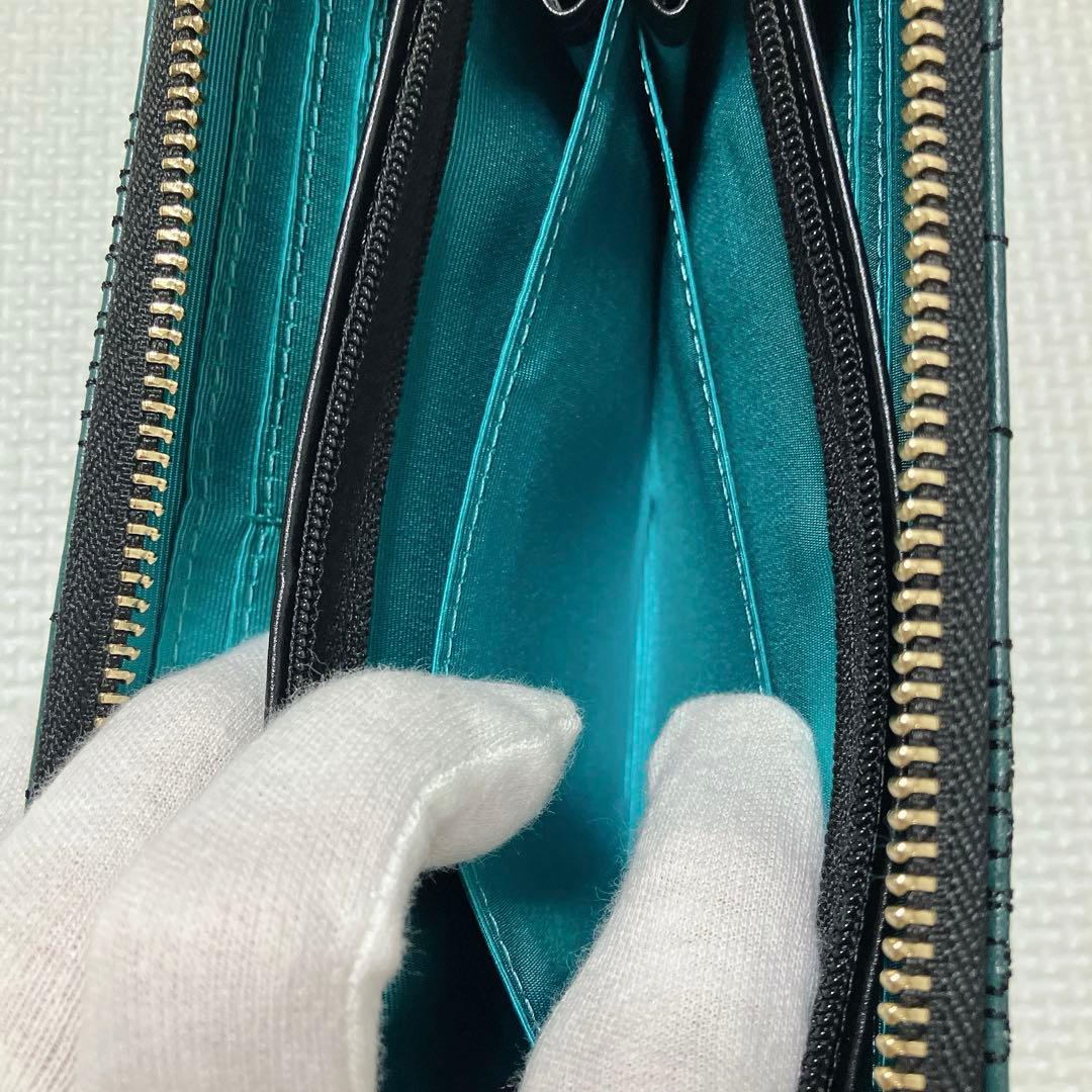 未使用　希少　初音ミク 本革ウォレット＆名刺入れセット 特製ギフトボックス