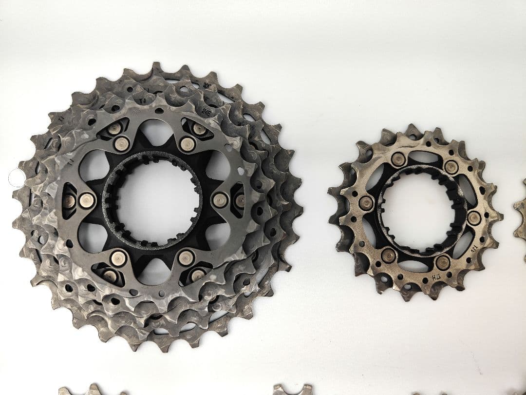 【最終価格！！】シマノR9200デュラエーススプロケット（11-30）美品☆