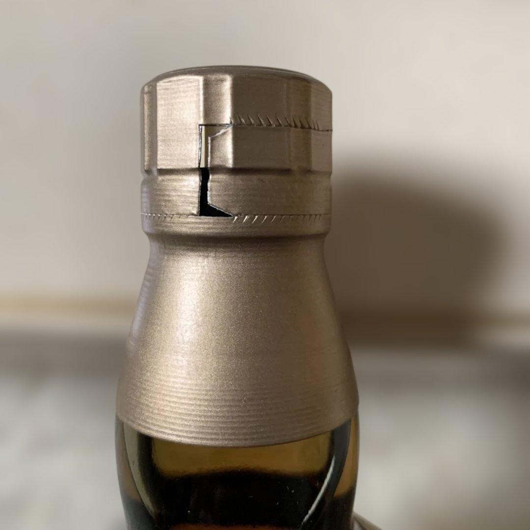 サントリー 山崎 12年 750ml　華(花)マークラベル