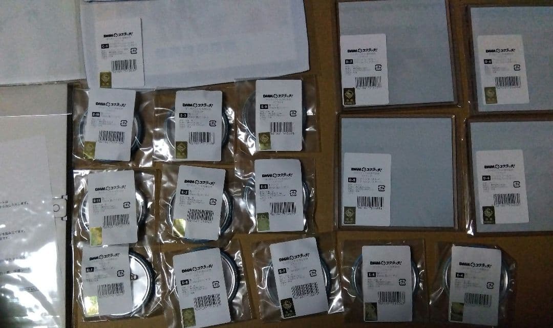 DMMスクラッチ ヨスガノソラ 缶バッジ コースター 28点セット