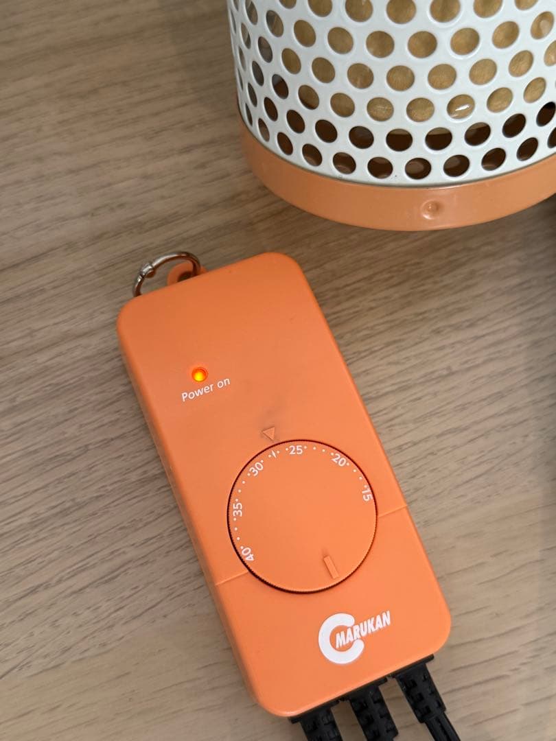 マルカン セラミックヒーター １００Ｗ　カバー付き＋ミニマルサーモ