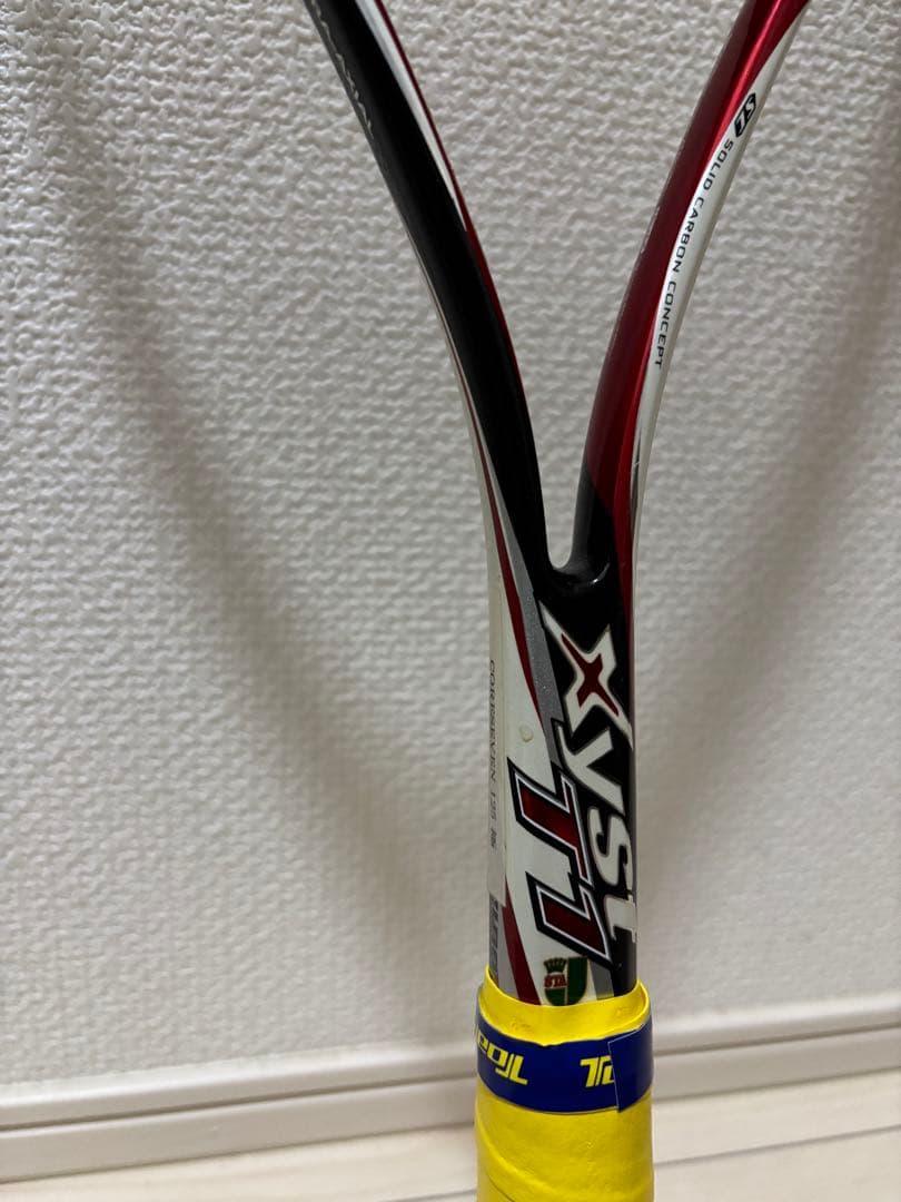 ソフトテニスラケット　xyst T1 ジスト