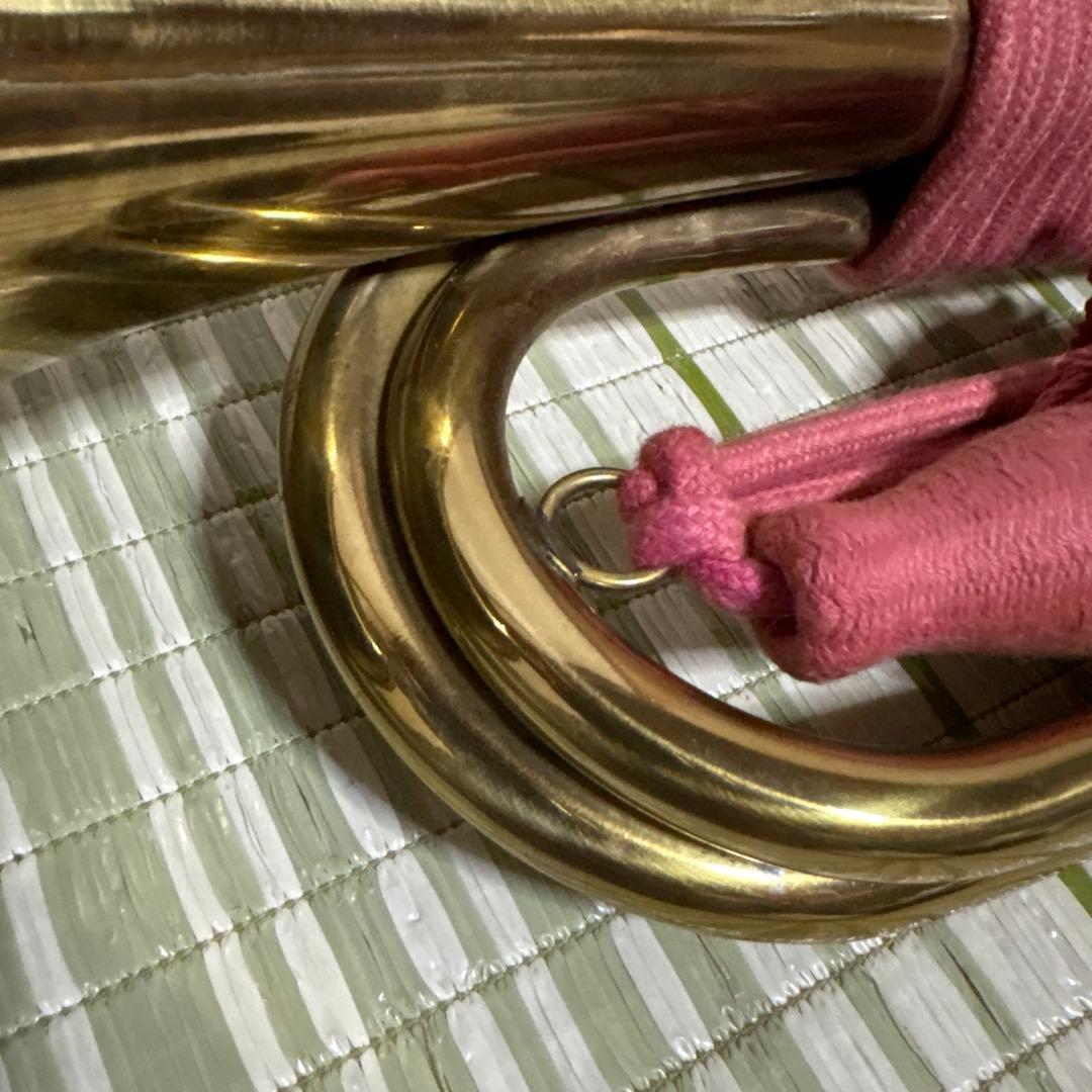 ビューグル　軍隊ラッパ　信号ラッパ　管楽器　ミリタリー　レトロ　アンティーク