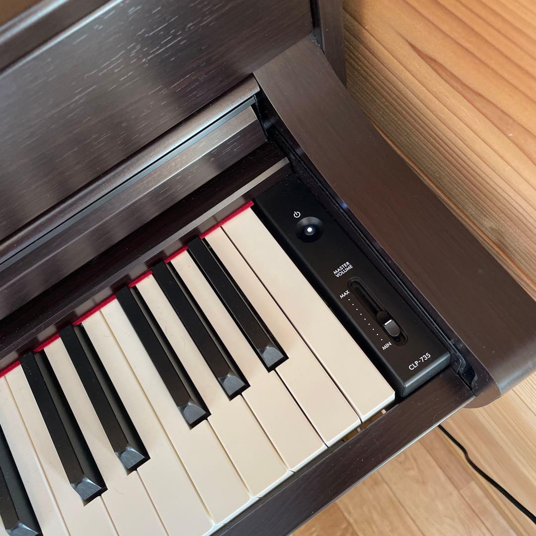 鍵盤楽器 YAMAHA Clavinova CLP-735