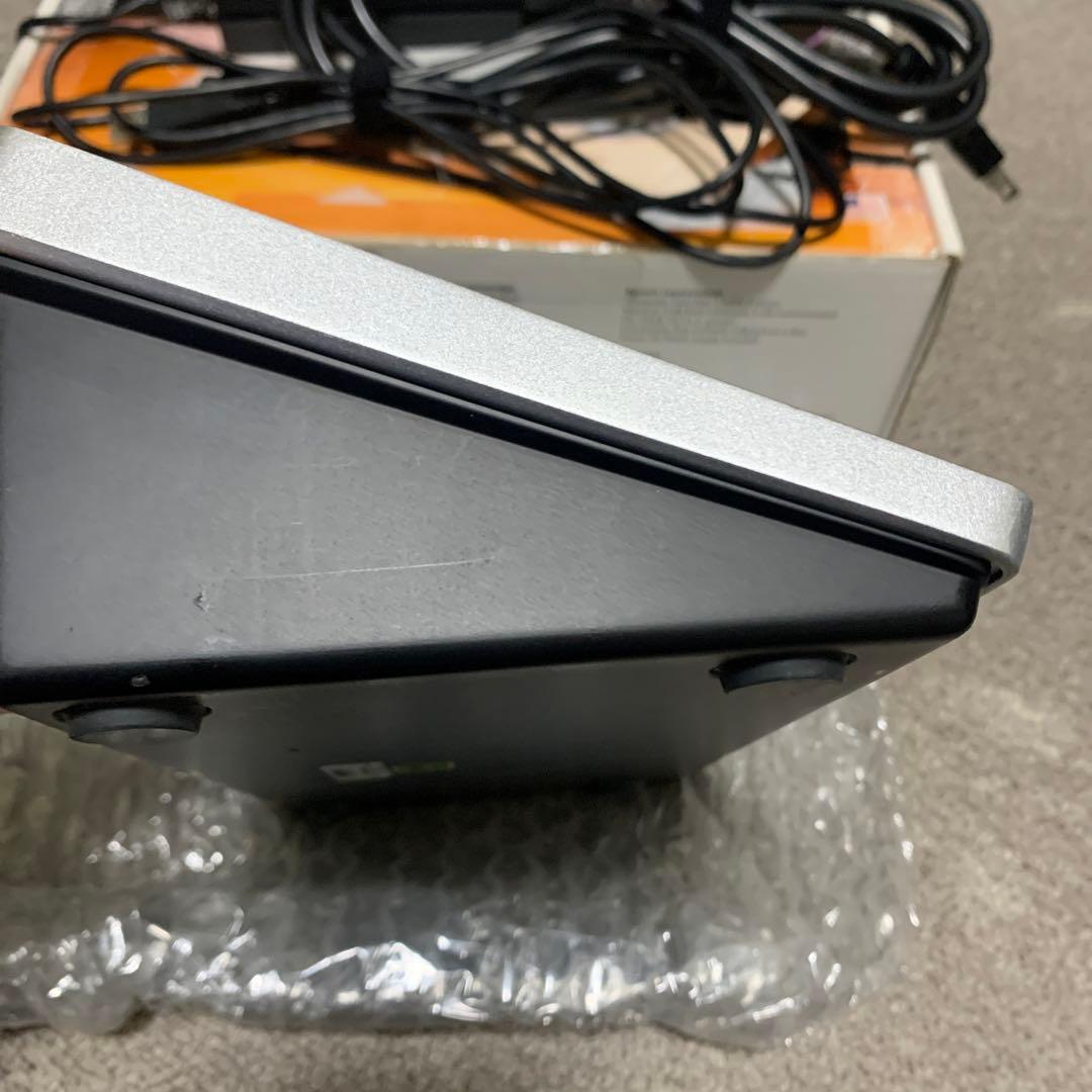 apogee アポジー　quartet クアルテット　オーディオインターフェース