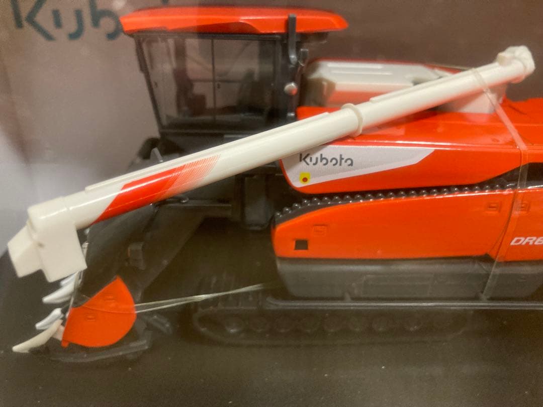 Kubota DR6130 1/32スケール　クボタ　コンバイン　新品　未開封