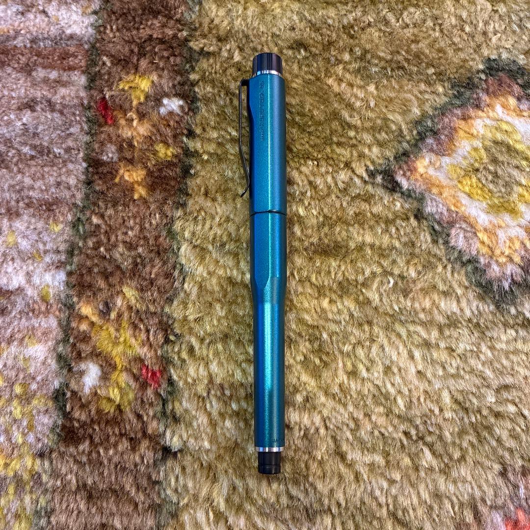 カランダッシュ シャープペンシル　クルトガダイブ　s10