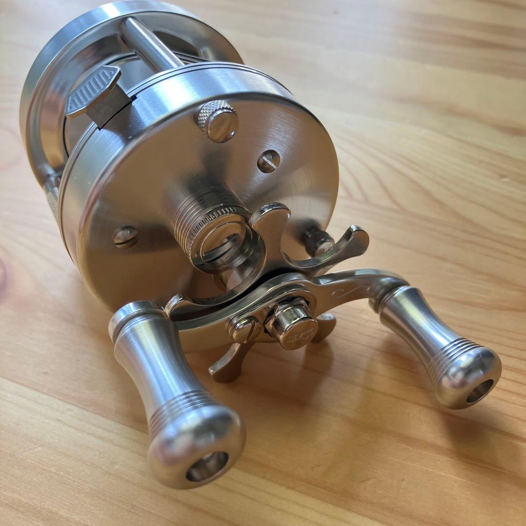 五十鈴工業　BC620SSS SILVER