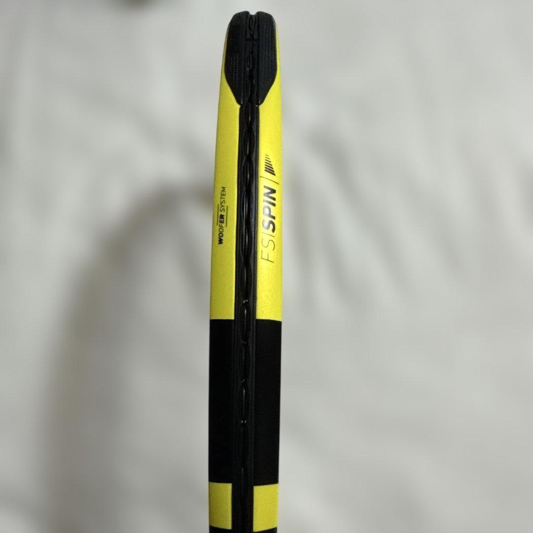 バボラ　ピュアアエロ　2019 硬式テニスラケット