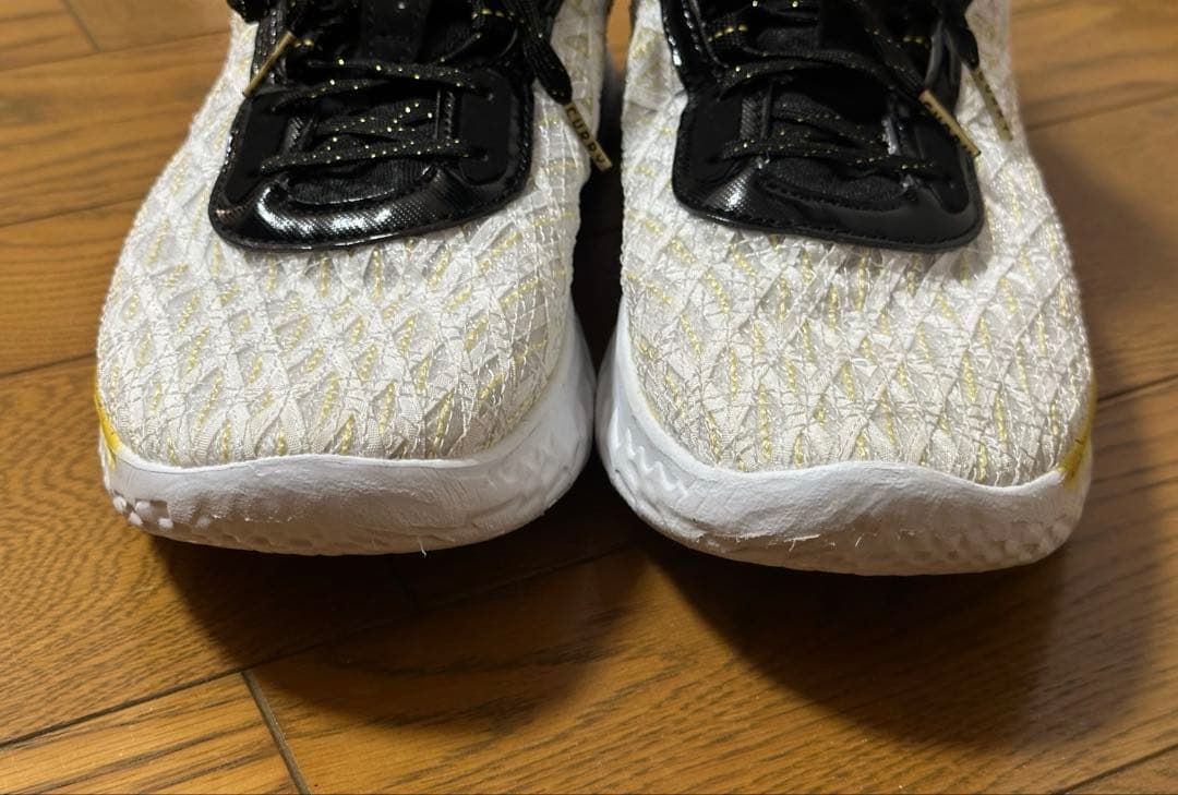 UNDER ARMOUR Curry9 29センチ