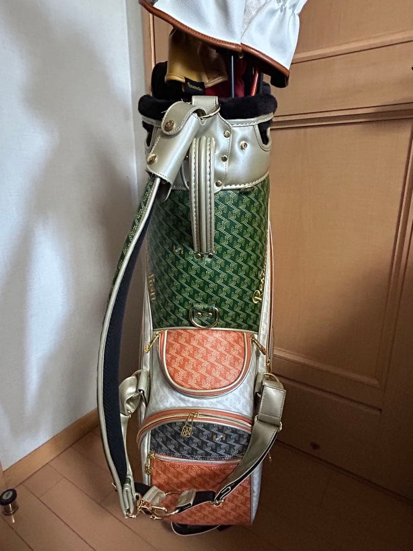 土日限定値下げResurrection ゴルフバッグ・キャディバッグ