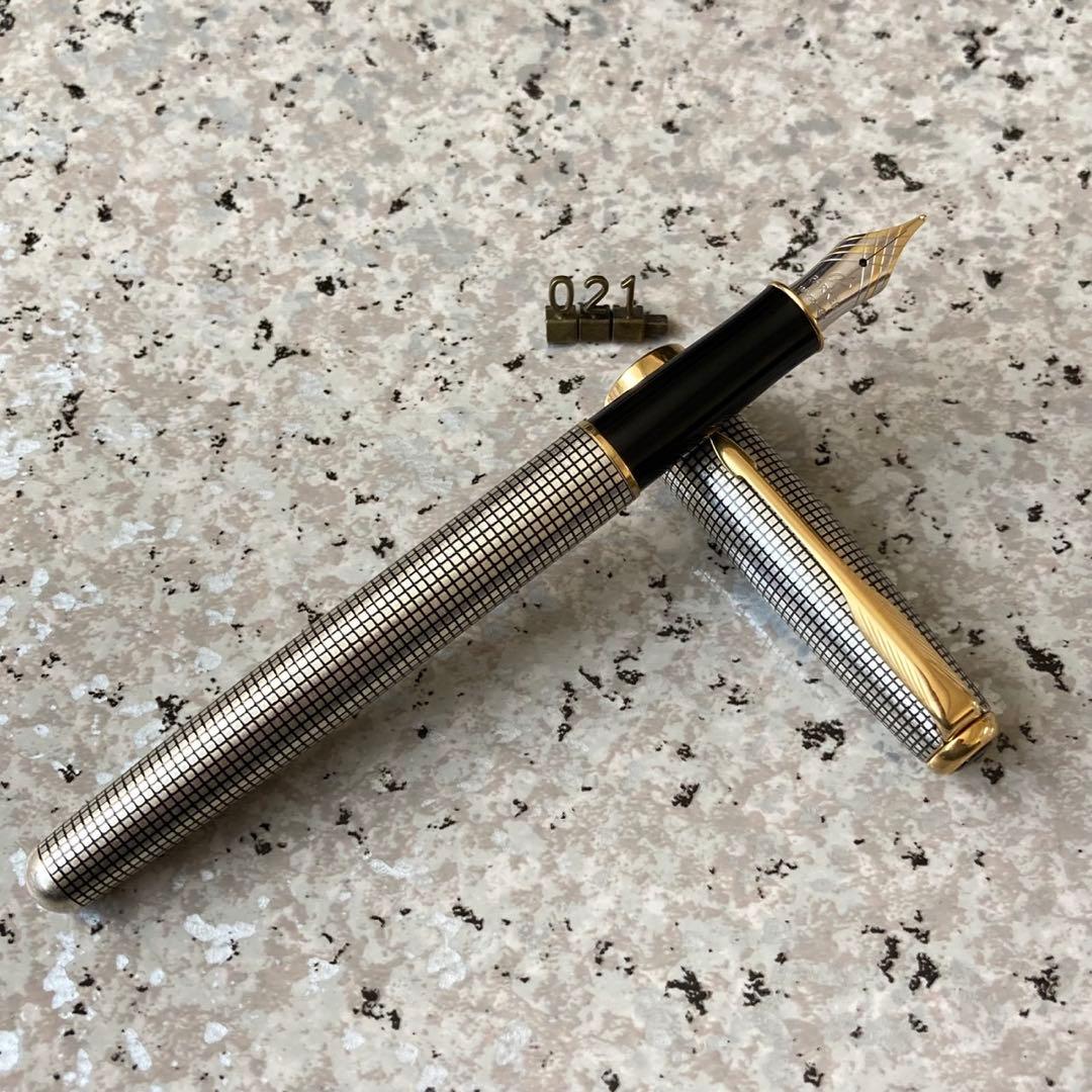 #021 オーバーホール済み 万年筆 パーカー SONNET シズレ18k