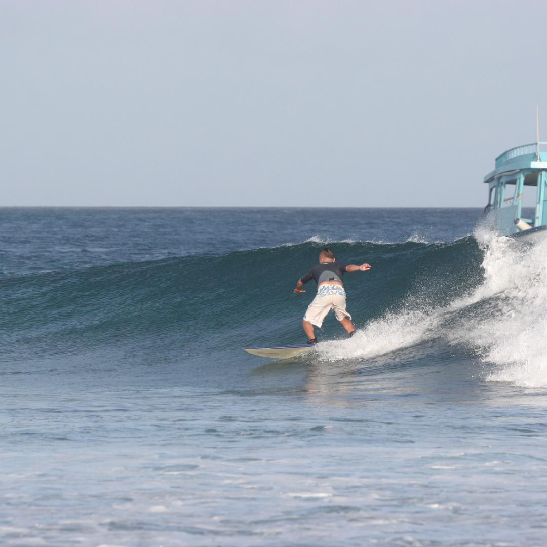 303サーフボード　6'6\