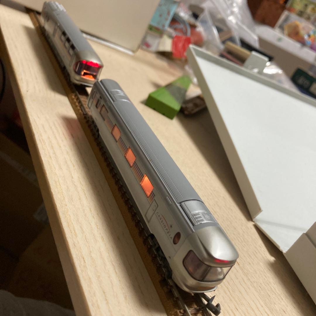 ジャンク　E26系　寝台特急カシオペア基本セット　EF81 電気機関車