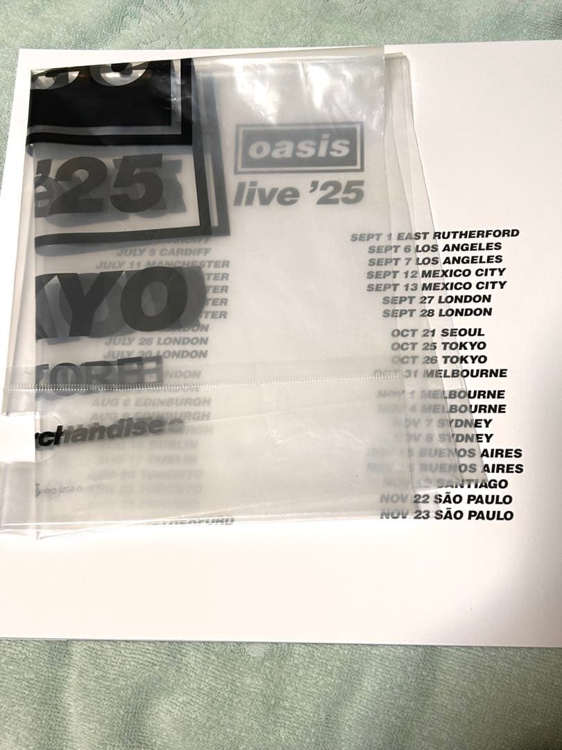 Oasis Live ‘25 ツアーパンフレット