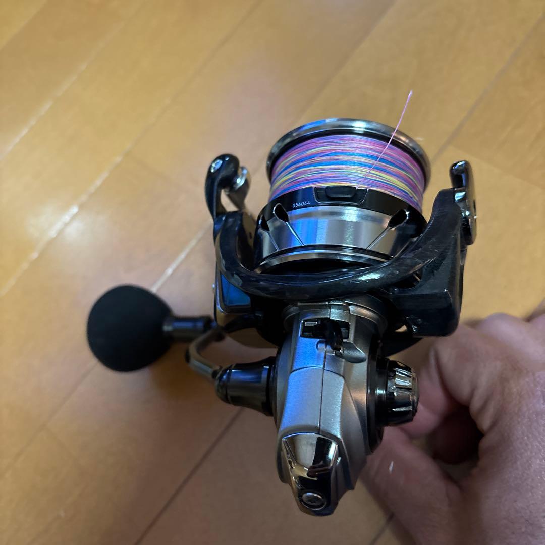 LT5000D-CXH スピニングリール