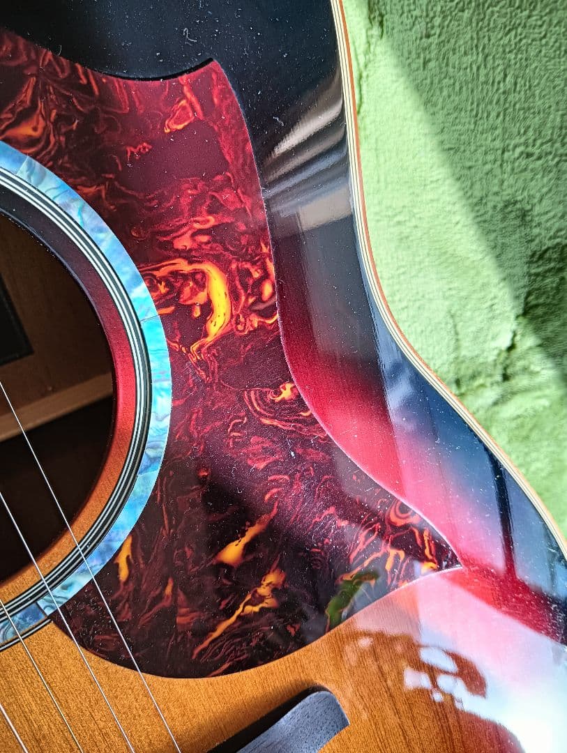 ヤマハ　エレアコギター　A1M